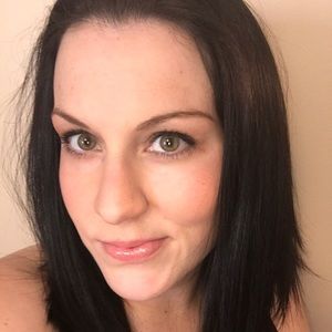 Meet your Posher, Tonya